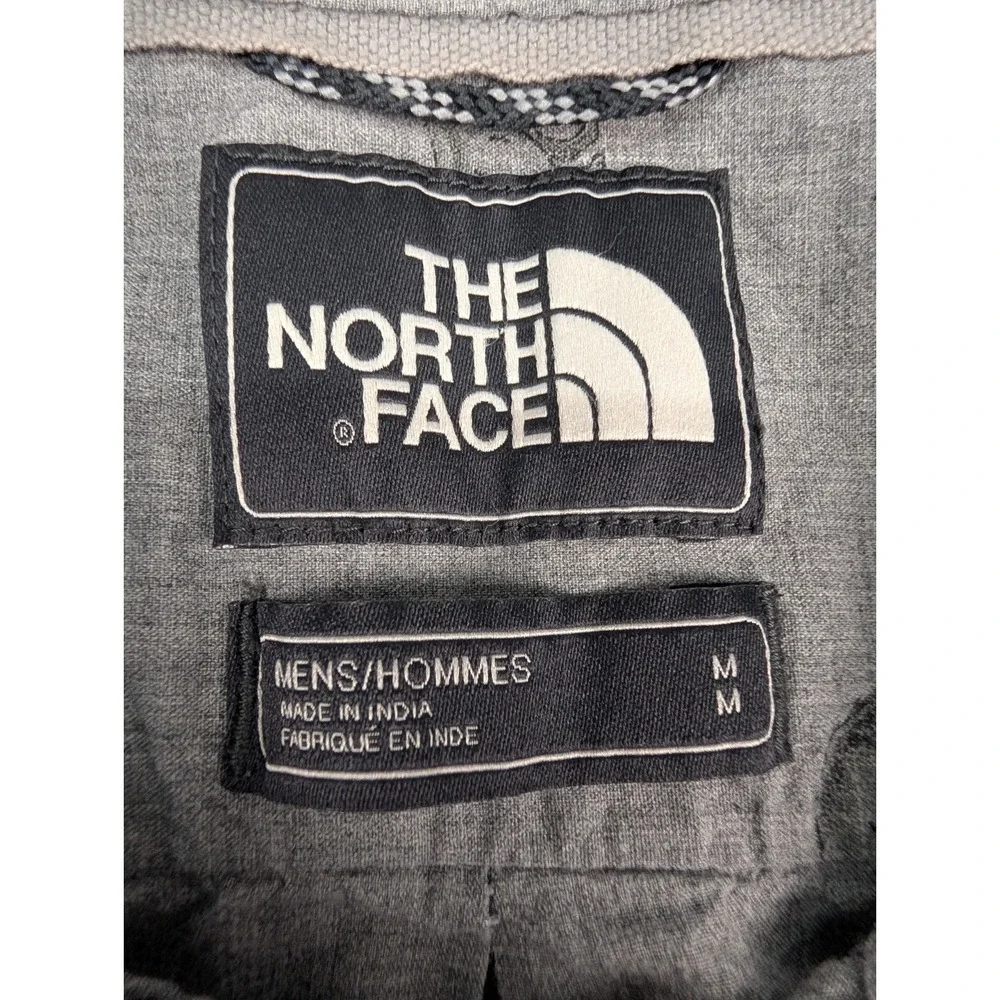 The North Face Men's M Wolf Print Short Sleeve Button Down Shirt Gray Gorpcore